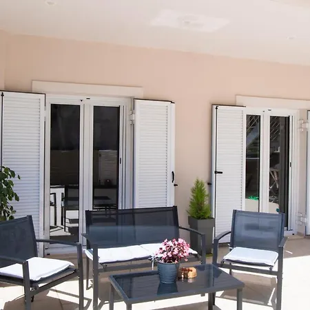 Peratzada Διαμέρισμα *