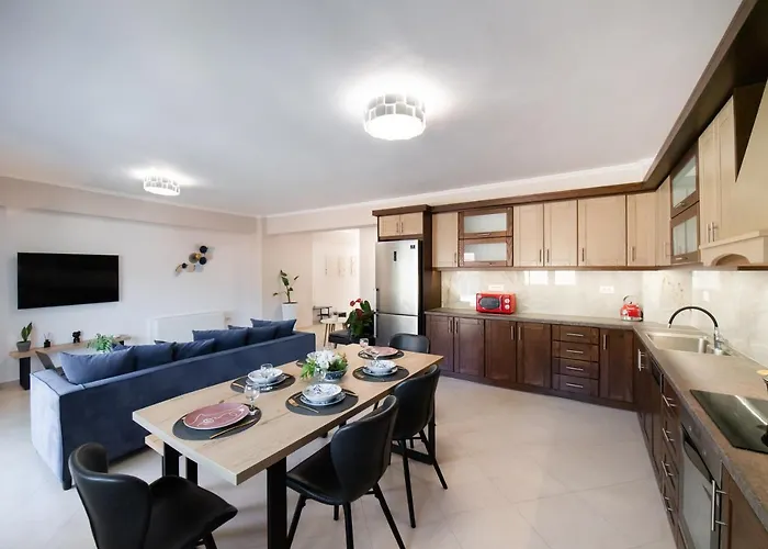 Peratzada * Vasiliki (Lefkada)